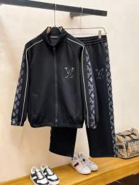 Picture of LV Sweater Suits _SKULVM-3XLomtr4040838